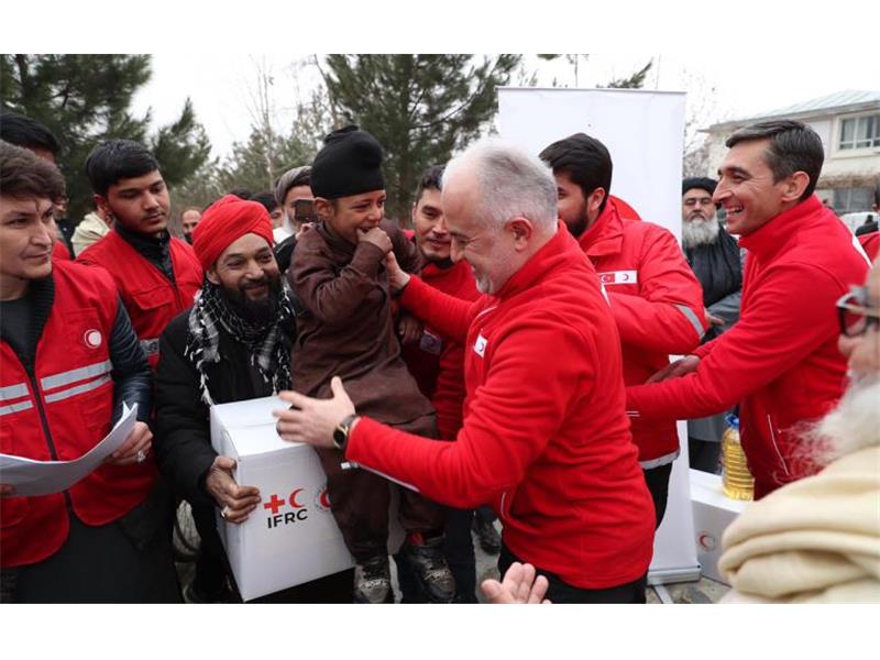 Türk Kızılay | Ankara&#39;dan Afganistan&#39;a 4 Bin 168 Kilometrelik İyilik  Yolculuğu-8.2.2022